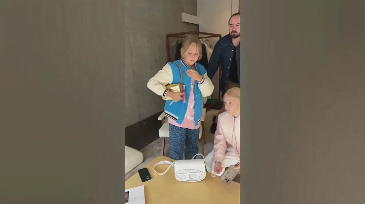 Купила дочке сумку мечты!