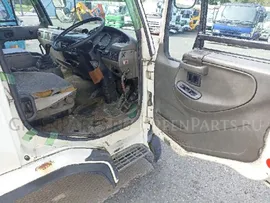 Кабина на Nissan DIESEL UD DIESEL CONDOR MK210 MK211 MK250 MK260 PK211 PK250 PK251 PK260 FE6