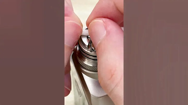 Change an Alien Coil #asmr #vape #vaping #relaxing #diy